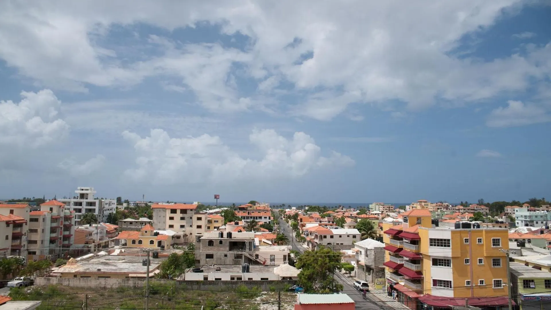 Serene Guest Double Room In Santo Domingo Este, Dominican Republic La Viva